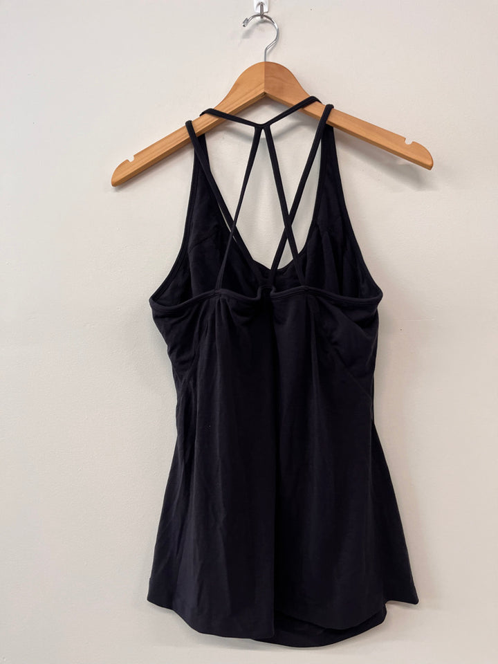 GapFit Size L Black Maternity Active Tank with Built-In Bra
