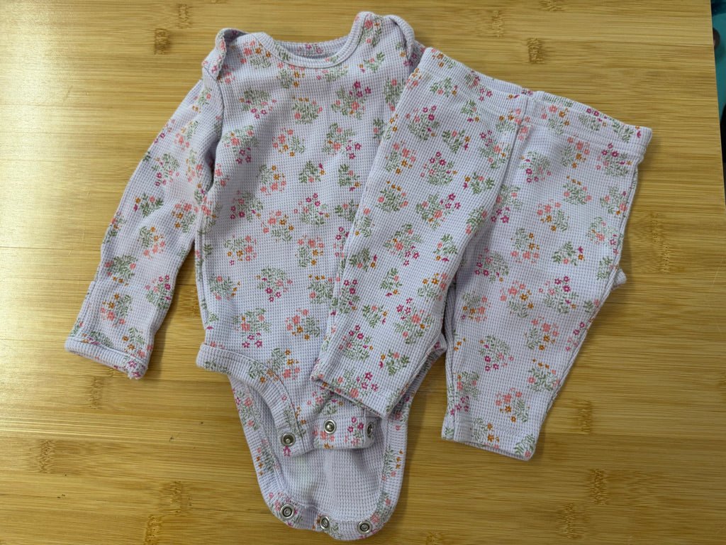 Carter's Child of Mine Two-Piece Set – 0–3M | Purple Waffle Itsy Floral Long Sleeve Bodysuit & Leggings - Nest and Sprout-Consignment