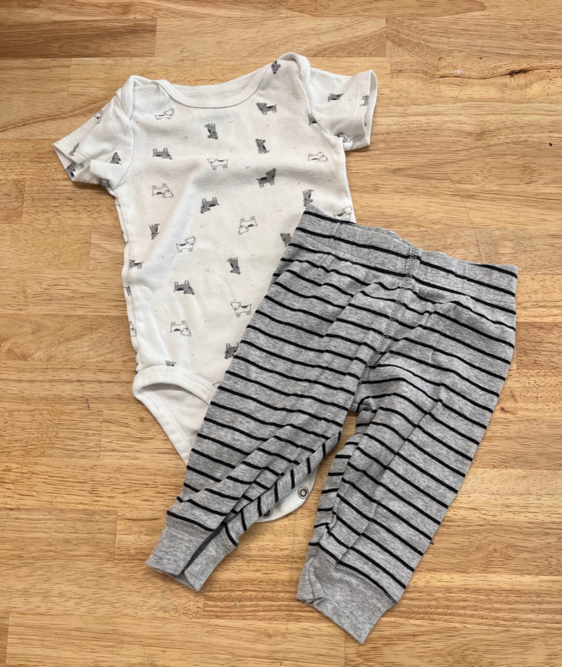 Child of Mine by Carters 6–9M Dog Bodysuit & Legging Set