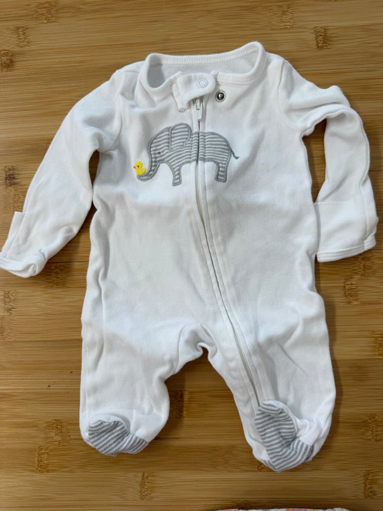 Simple Joys by Carter's Sleeper – Newborn | White Elephant - Nest and Sprout-Consignment