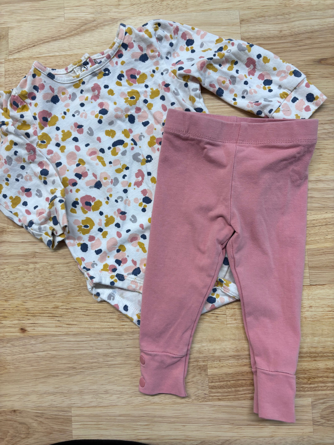 Catherine Malandrino Set (3-6 Months)