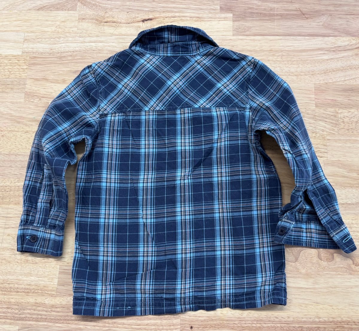 Please Mum Long Sleeve Button - Up Shirt (2T, Blue Print) - Nest and Sprout - Consignment