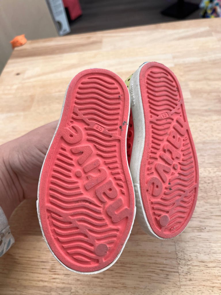 Native Shoes – Size C6 - Nest and Sprout - Consignment