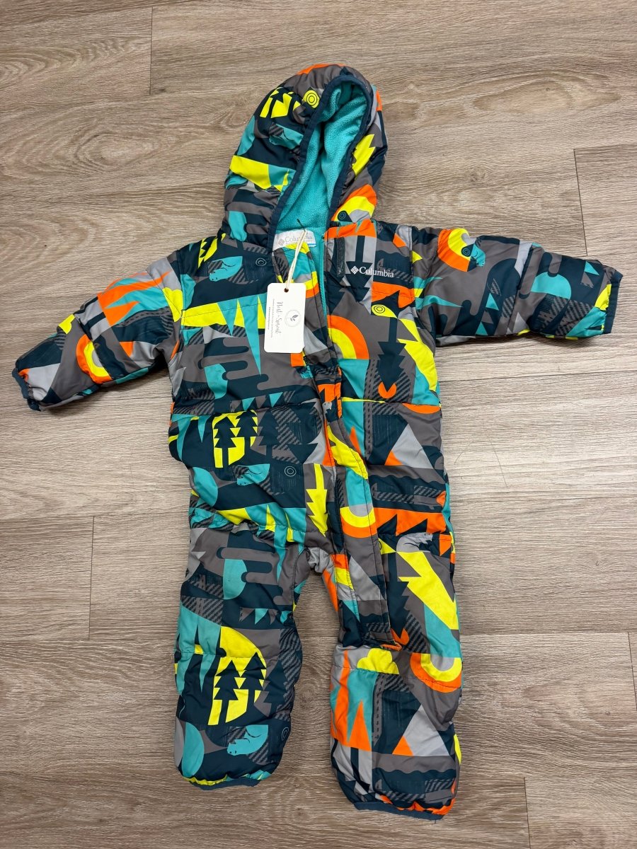 Columbia One-Piece Snowsuit – 12-18 Months | Brown and Orange Geometric Print - Nest and Sprout-Consignment