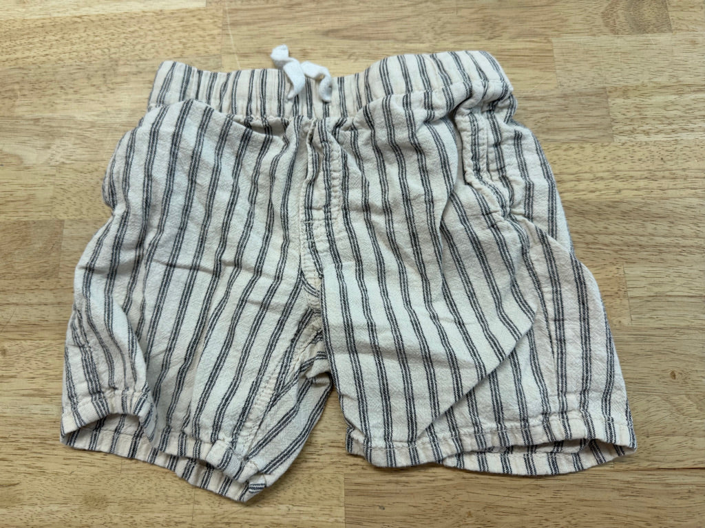 H&M Linen Blend Shorts – 3/4 | Cream & Black Vertical Stripe
