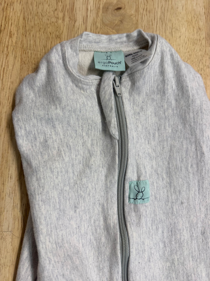 ErgoPouch Sleeping Bag – 3-12 Months | Light Grey