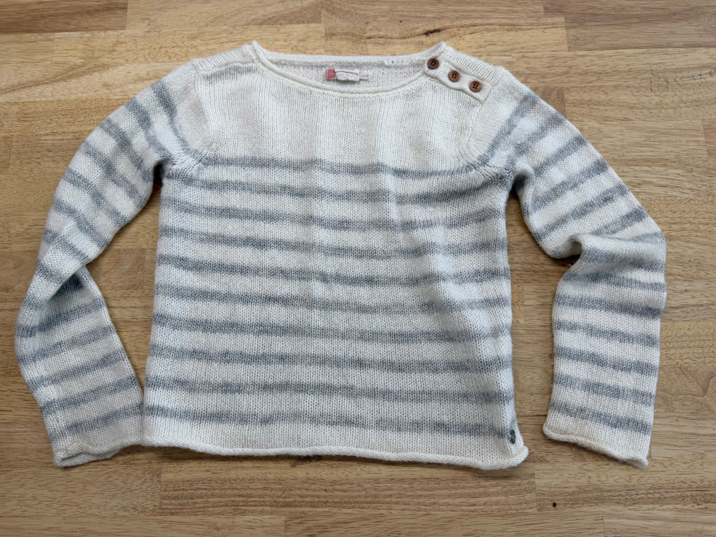 Roxy Girls Knit Sweater – 8 | White Grey Stripe