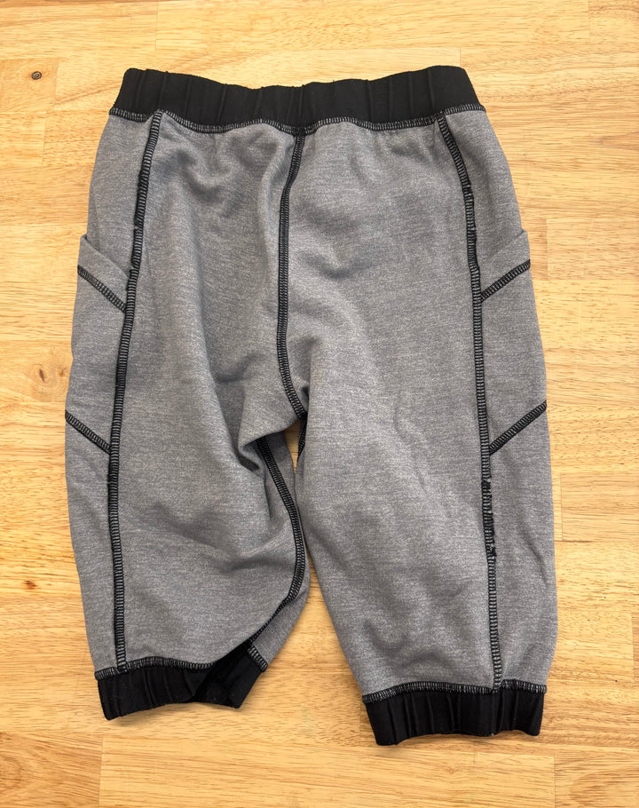 Ivivva Size 4 CropsPLAY CONDITION