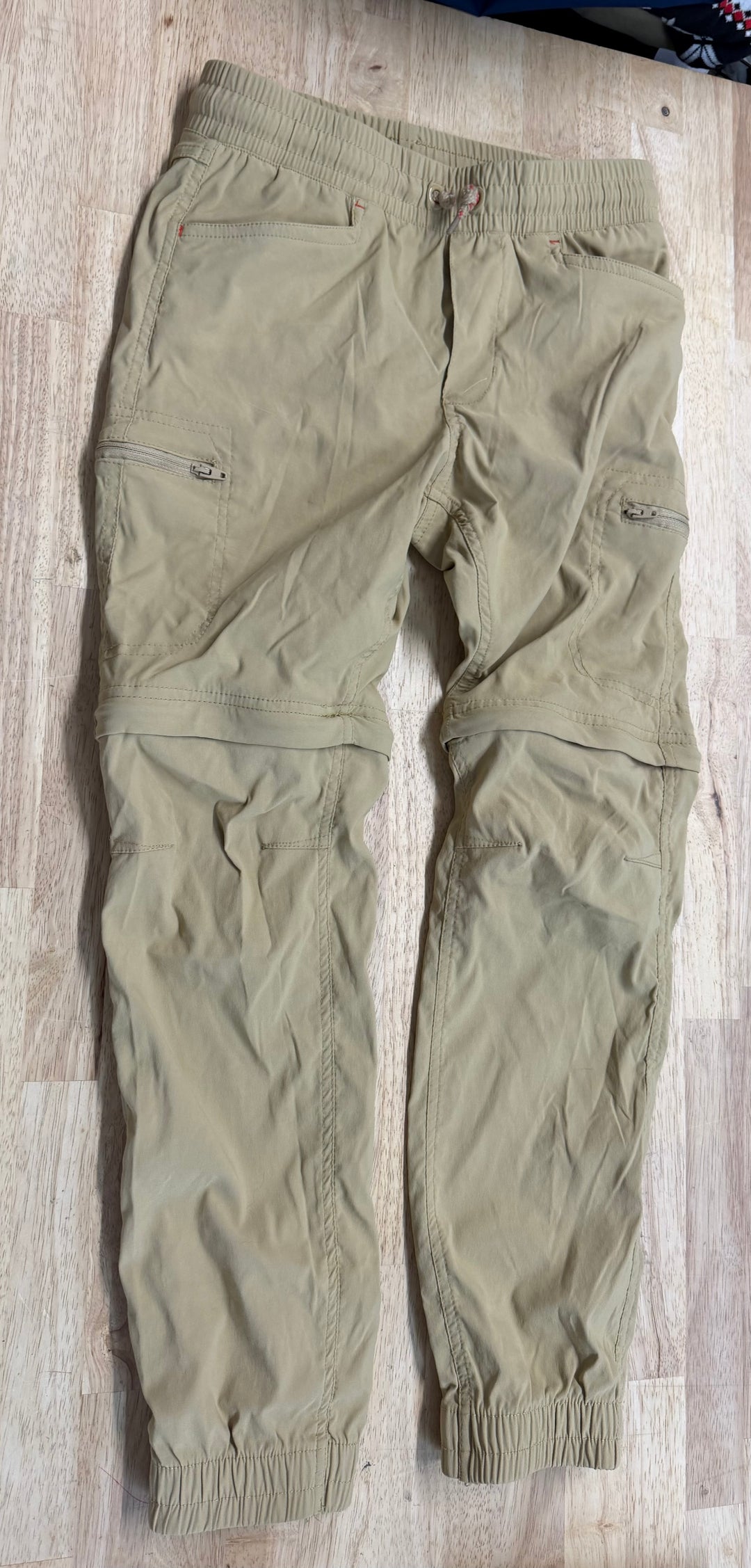 Eddie Bauer Kids Convertible Pant – 10/12 | Khaki | Zip-Off Legs