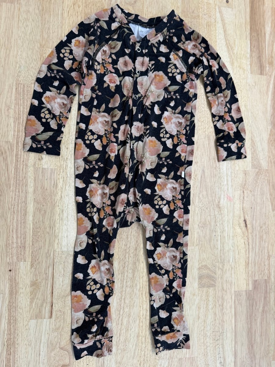 Jax & Lennon Dark Neutral Floral Snap-Up Romper – 18–24M - Nest and Sprout-Consignment