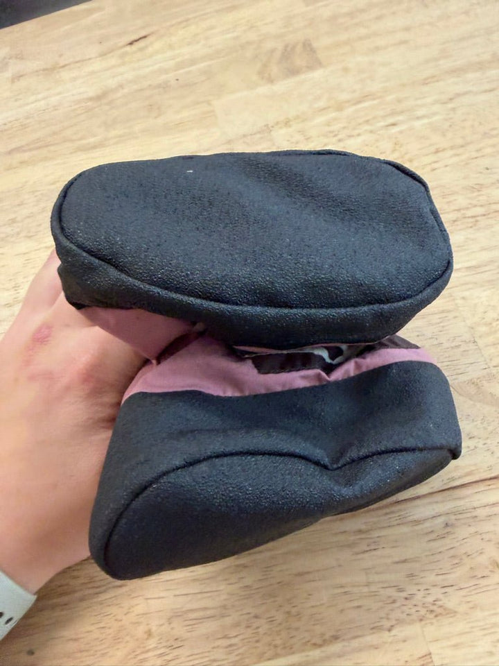 Stonz Fleece Lined Booties – Small (0–6M) | Pink & Fuchsia Crown - Nest and Sprout - Consignment