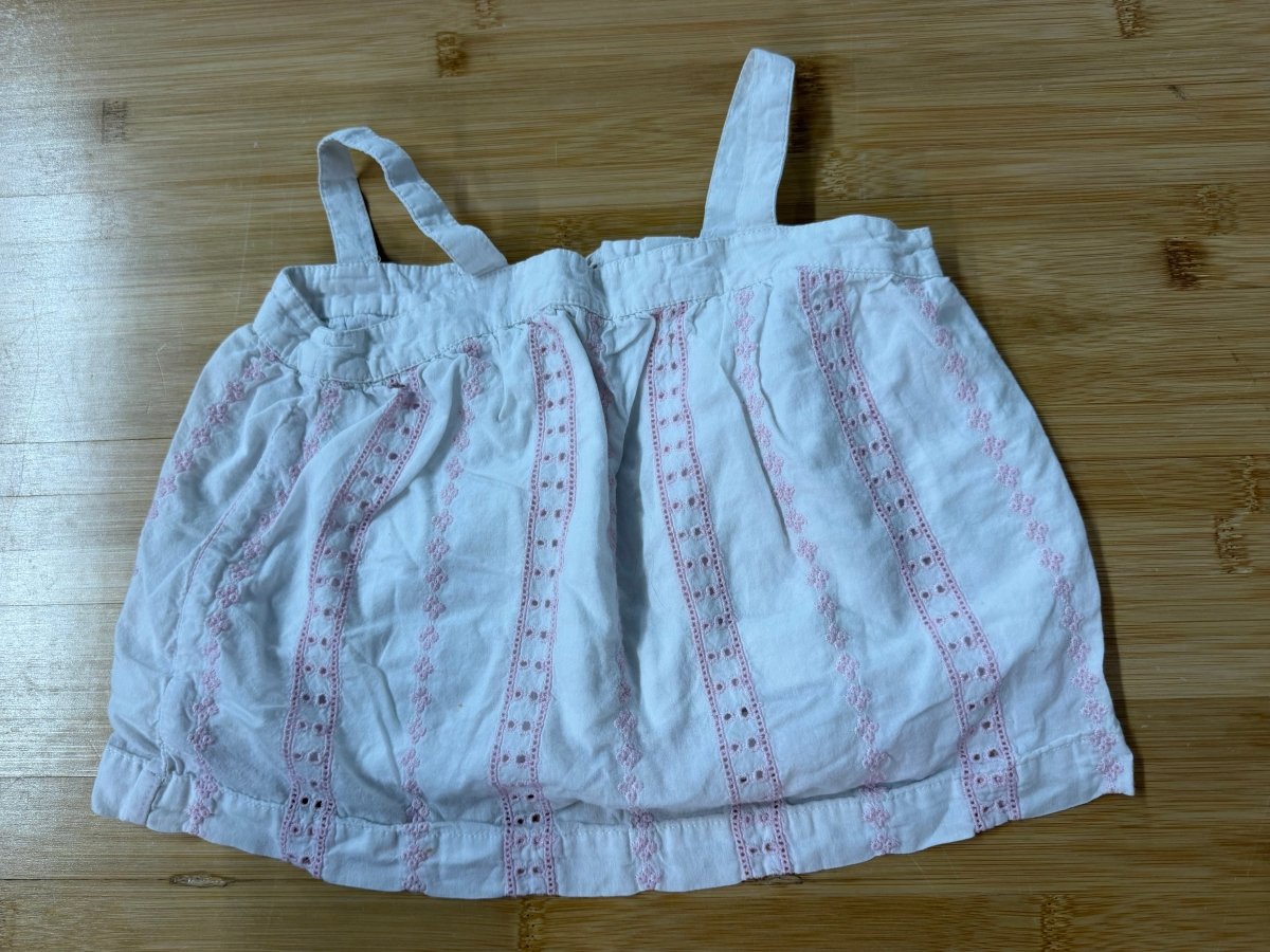 Baby Gap Tank Top – 3 Years | White with Pink Embroidery - Nest and Sprout-Consignment