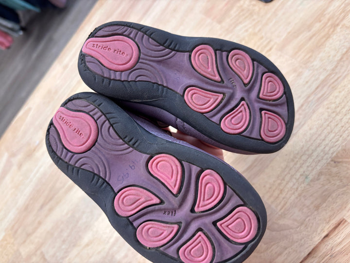 Stride Rite Size 7 Purple Metallic Mary Janes