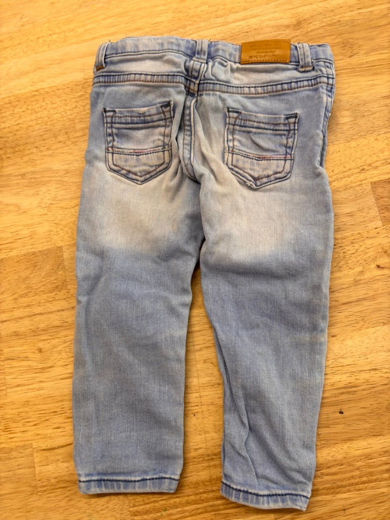 Baby Girl 9–12M Denim Pants – Light Wash imperffect - Nest and Sprout - Consignment