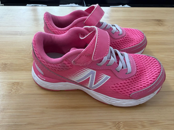 New Balance Runners – 12 | Pink Excellent Like New