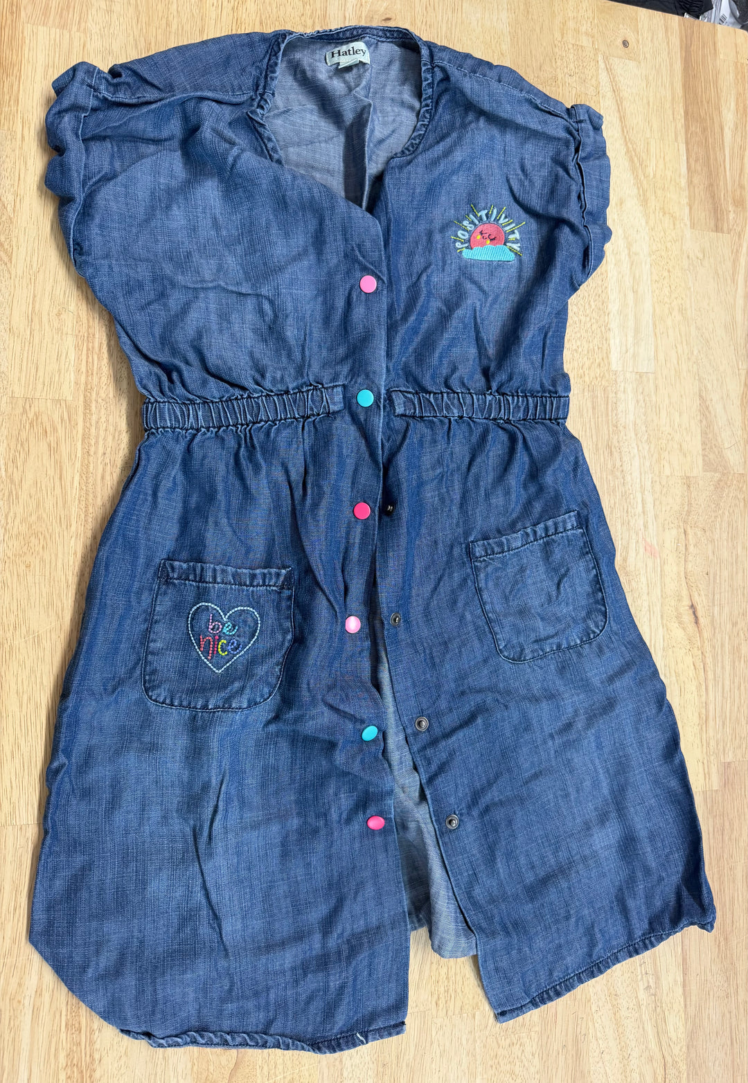 Hatley Denim Dress – 10 | Button Up | Embroidered Floral