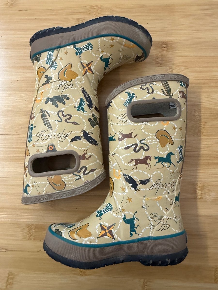 Bogs Cowboy Print Rain Boots – 10