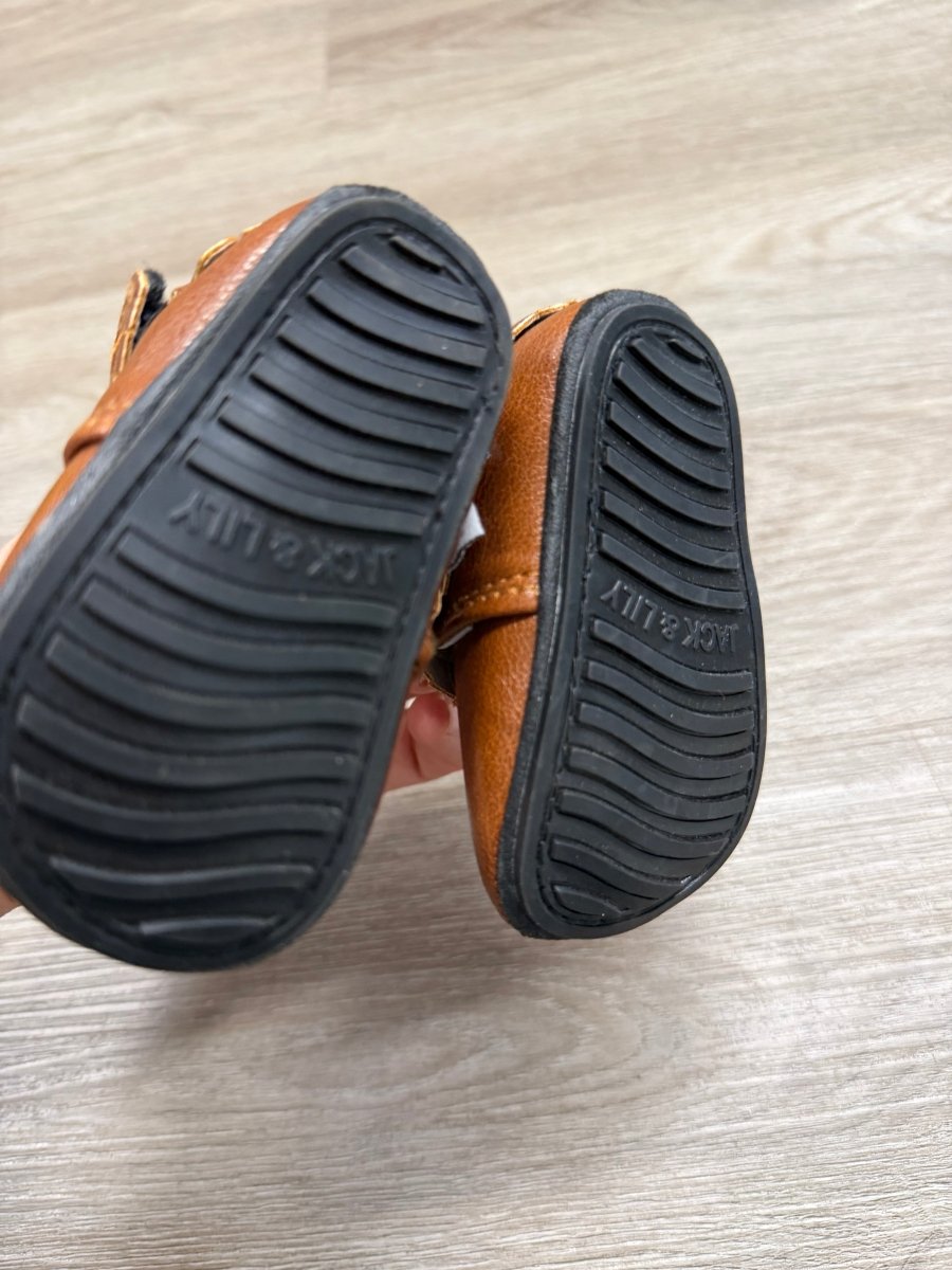 Jack & Lily My Mocs Early Walker Moccasin – Size 4/5 estimate | Genuine Leather - Nest and Sprout - Consignment