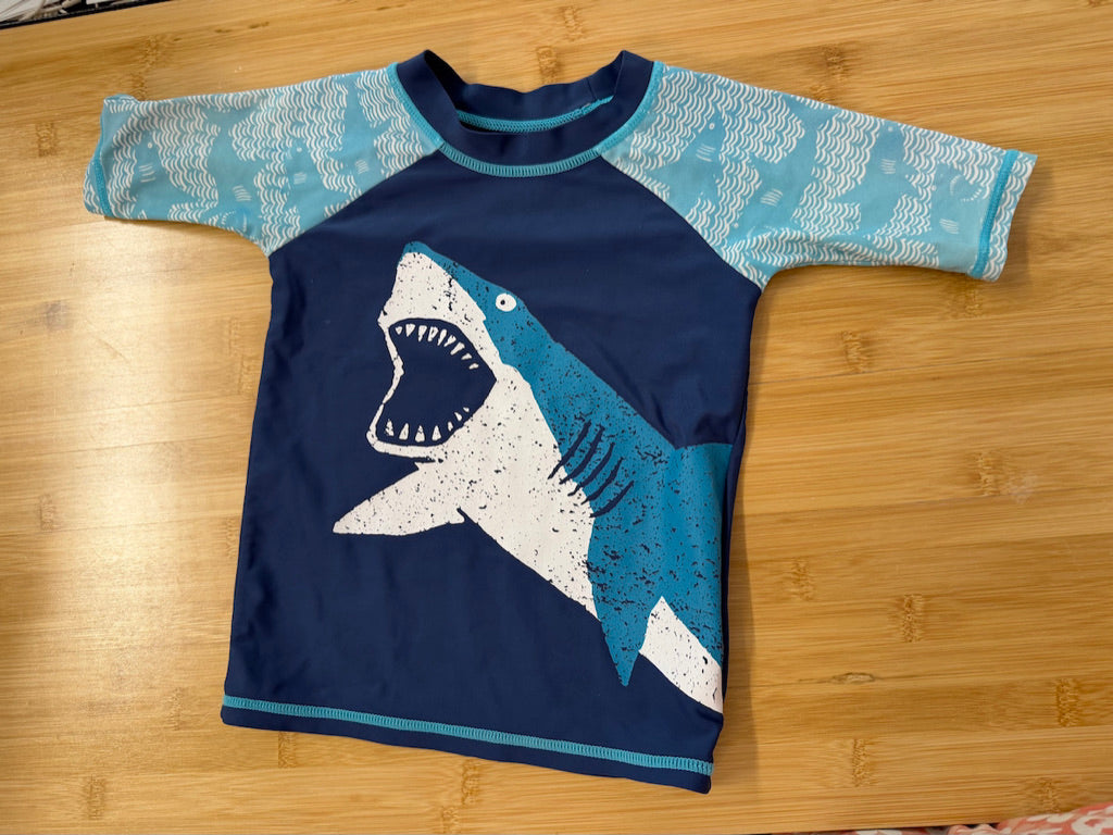 Hatley Shark Short Sleeve Shirt – 2 | Play