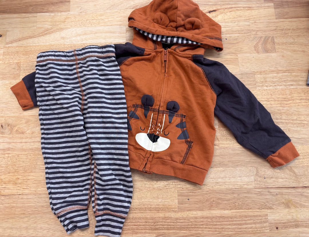 Gerber Set – 18M Striped Pants & Orange Hoodie