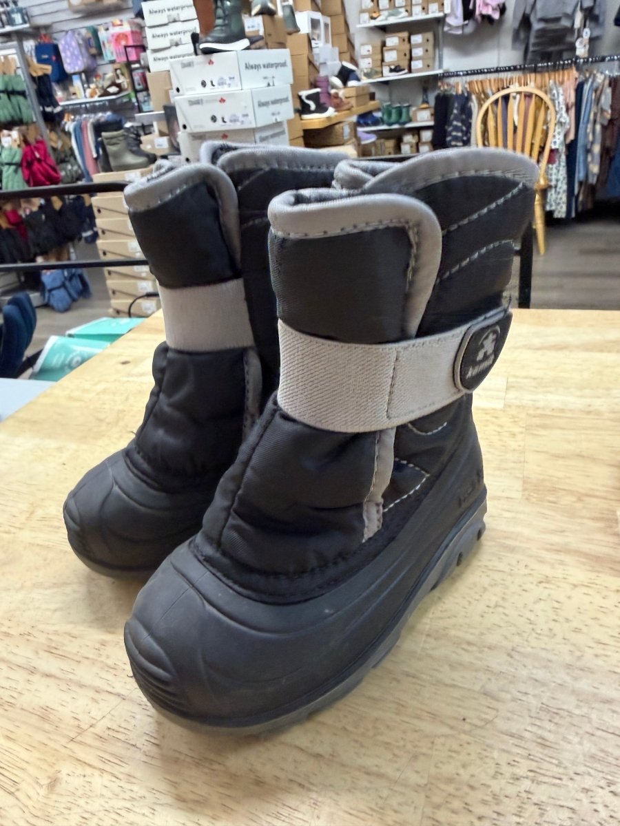 Kamik Winter Boots – 7 | Black | Velcro - Nest and Sprout-Consignment