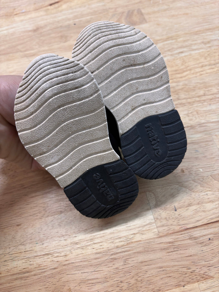 Native Toddler Jogger Runners – Black, Size 5