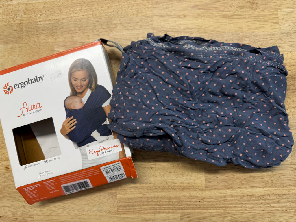Ergobaby Aura Baby Wrap Coral Dots | Newborn