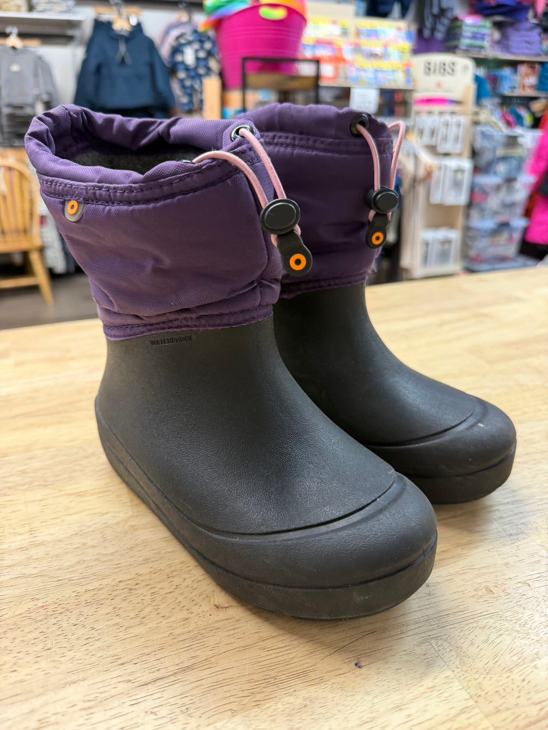 Bogs Snow Shell Boots – Youth 1 | Purple Top | Waterproof Rubber
