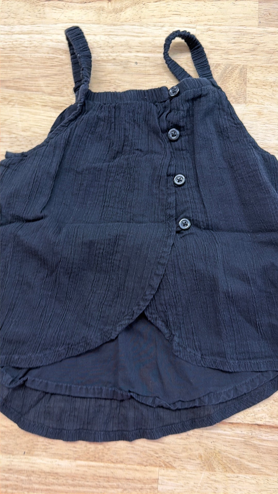 Old Navy Scallop Tulip Back Tank Top – 4T | Black