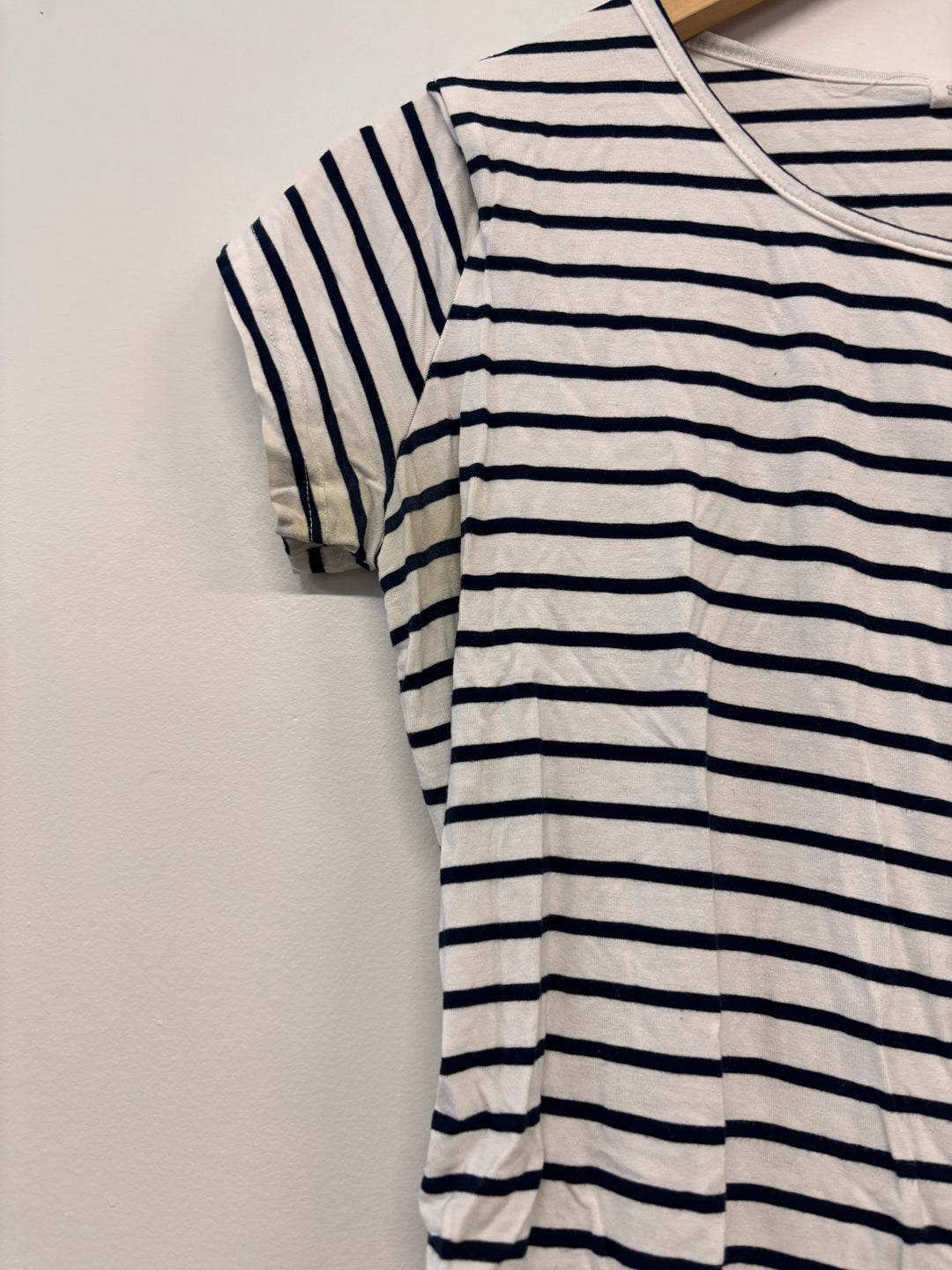 Small Show Maternity Top – Size M Black/White Stripe