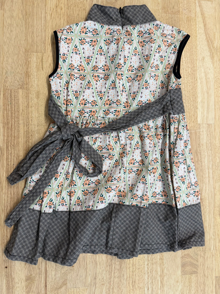 Redfish Kids Dress – 3 | Black Crosshatch & Floral Print