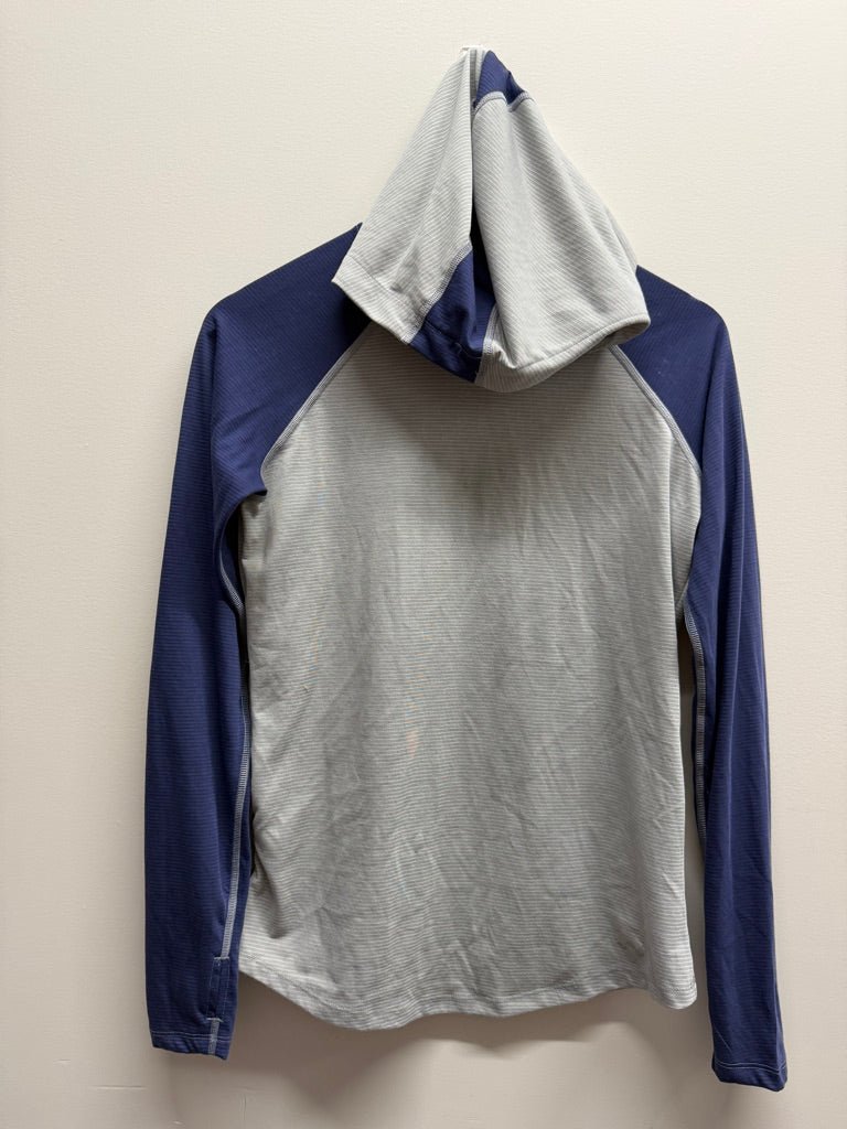 Under Armour Run Heat Gear Hooded Top – S (Youth 12–14) | Grey & Navy - Nest and Sprout-Consignment