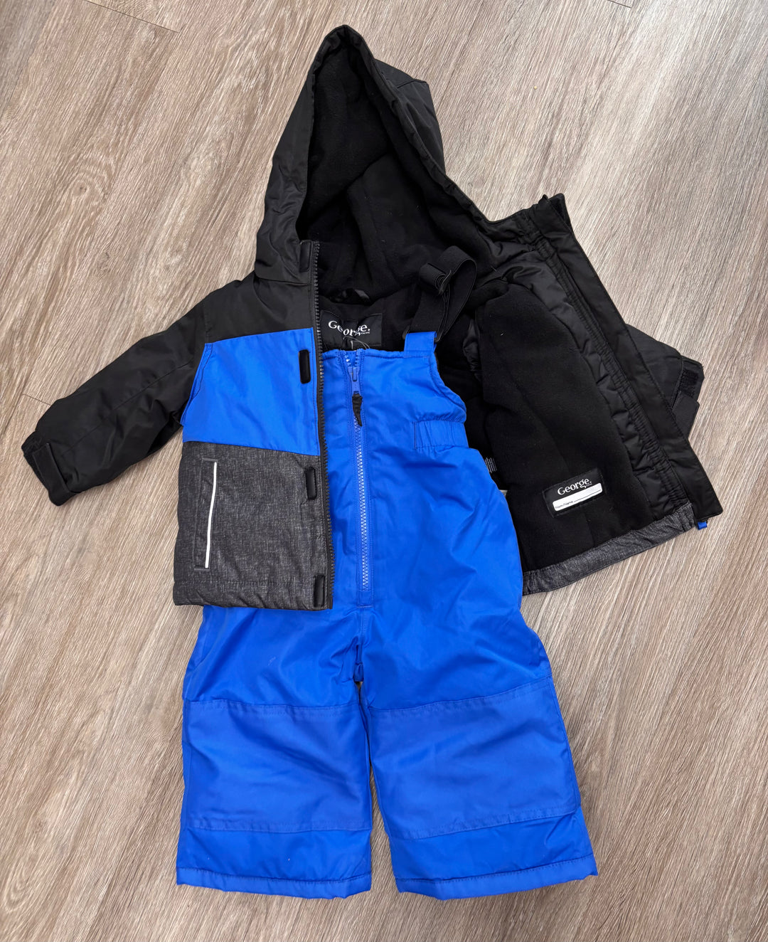 George 12–18M Snowsuit Set – Black/Blue Print (NWOT)