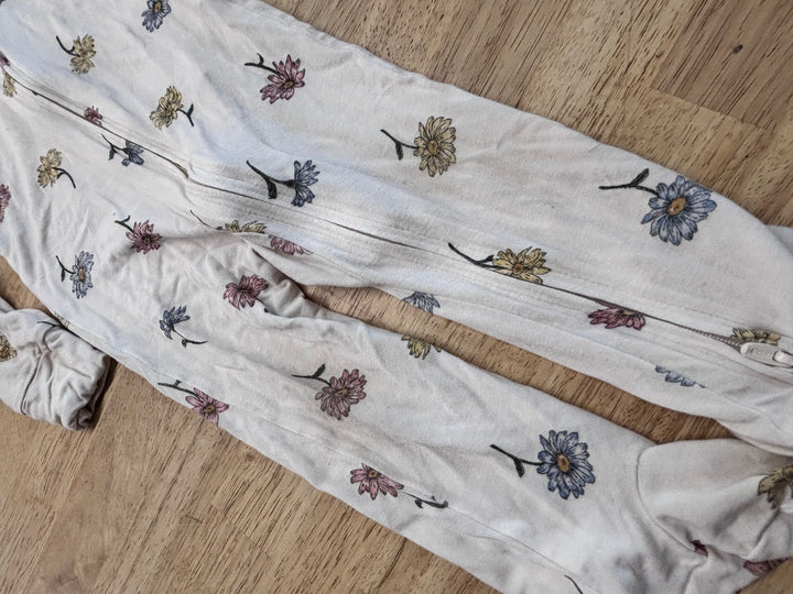 Purely Soft by Carters Cream Footed Sleeper 9M (Play)