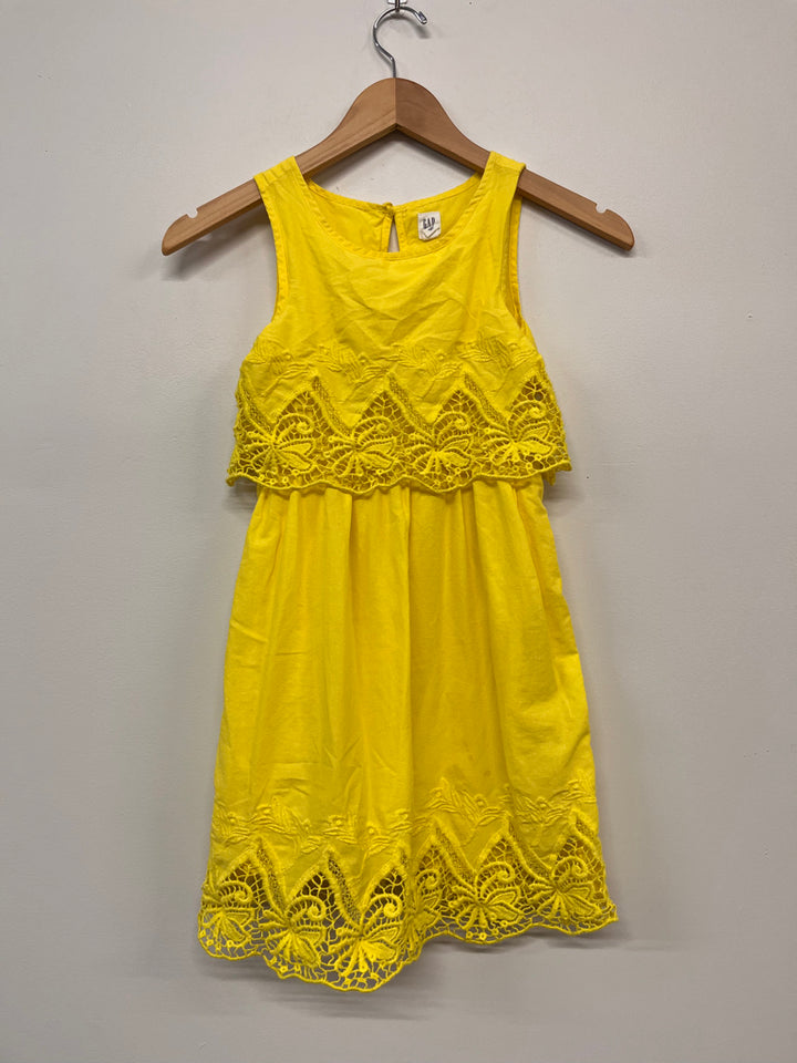Gap Size 8 – Bright Yellow Sleeveless Dress
