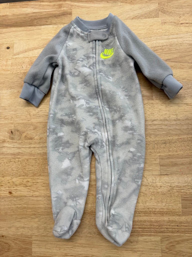 Nike Fleece Sleeper 6M | Camo Print - Nest and Sprout - Consignment