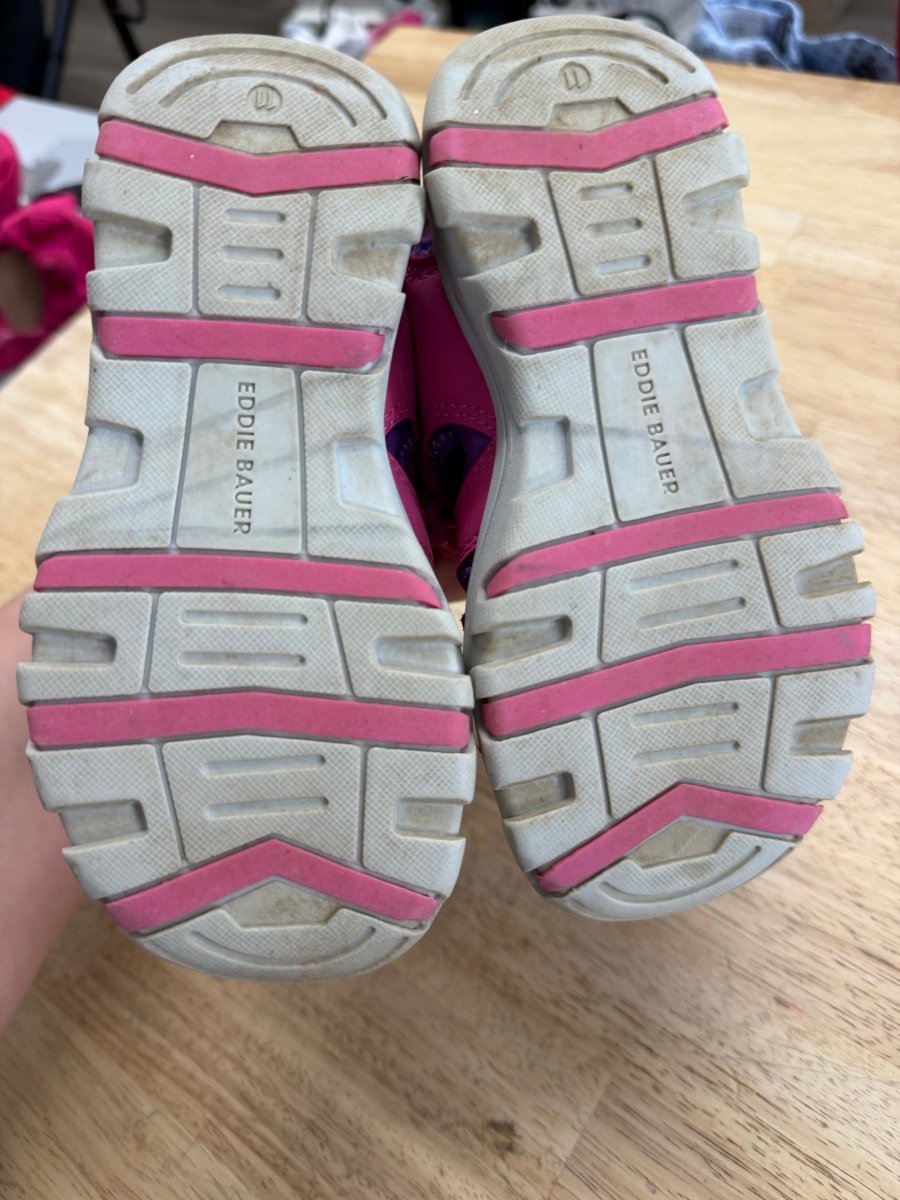 Eddie Bauer Closed Toe Sandals – 11 | Fuchsia - Nest and Sprout-Consignment