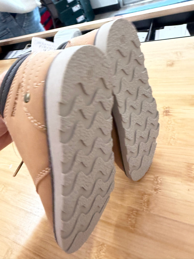 Eddie Bauer Ankle Boots – 10 (EU 27) | NWT