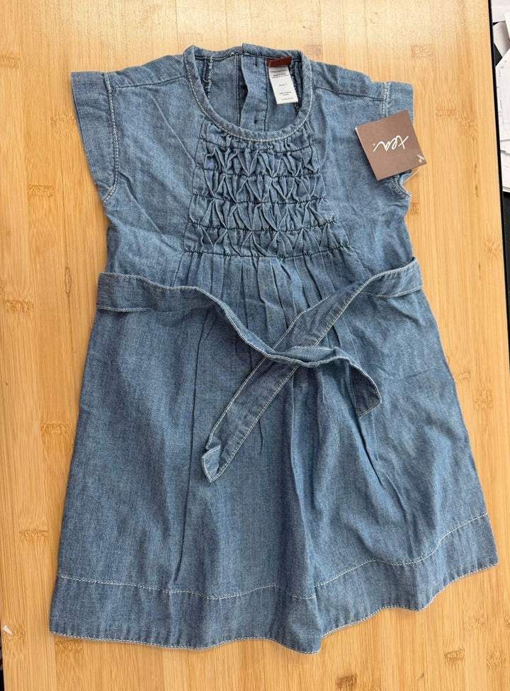 Tea Collection Dress – NWT 3y | Denim Smocked Bodice Cap Sleeve - Nest and Sprout-Consignment