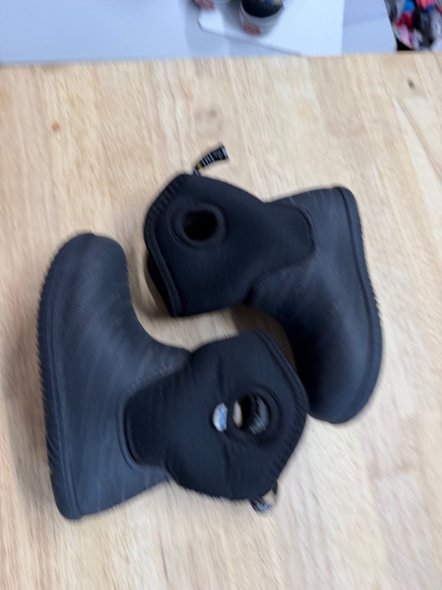 Jan and Jul Toasty Dry Lite Waterproof Boots – 10 | Black - Nest and Sprout-Consignment