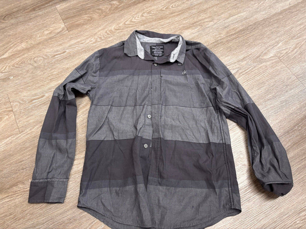 Calvin Klein Size L Button Up Shirt imperfect