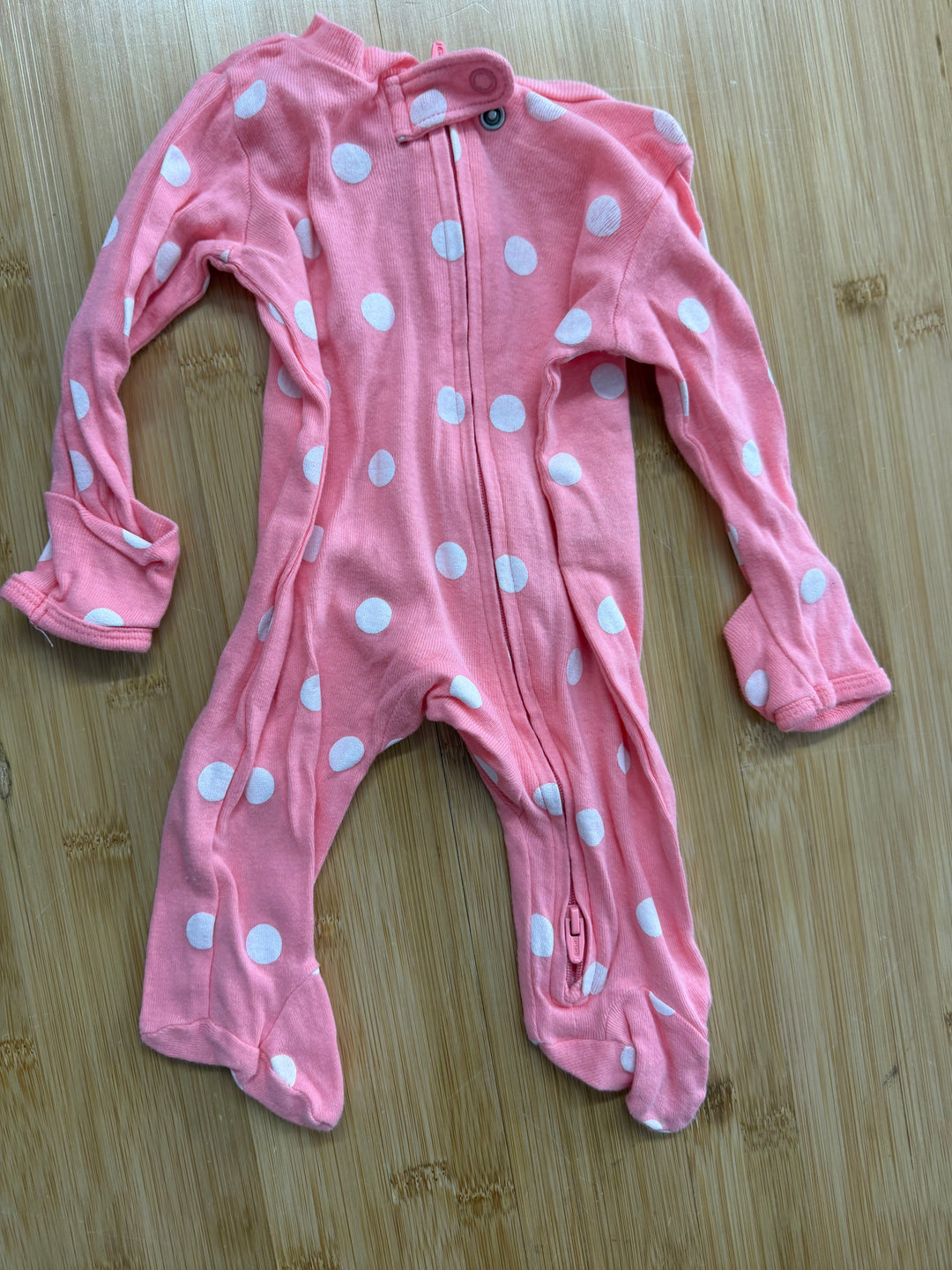 Carter's Zip-Up Sleeper – Newborn | Pink with White Polka Dot Print