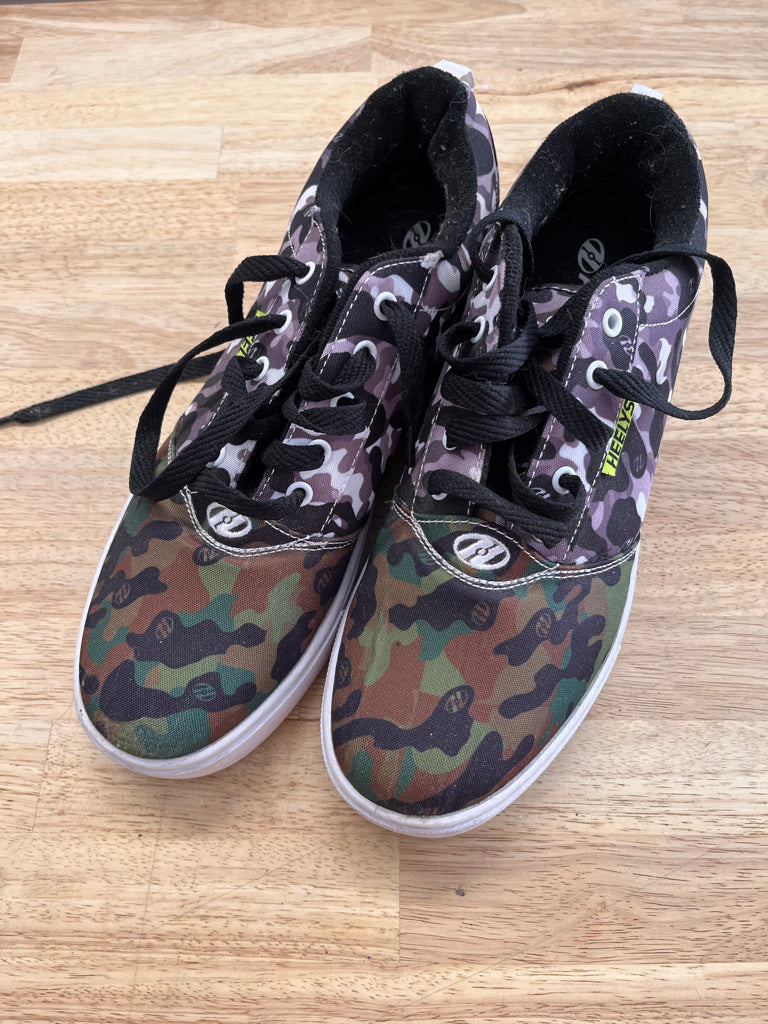 Heelys Camo Sneaker – Men 9 / EU 43