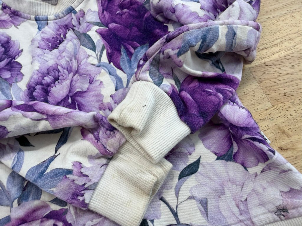 Bums & Roses Two - Piece Jogger Set – 18–24M | Purple Floral (Play) - Nest and Sprout - Consignment