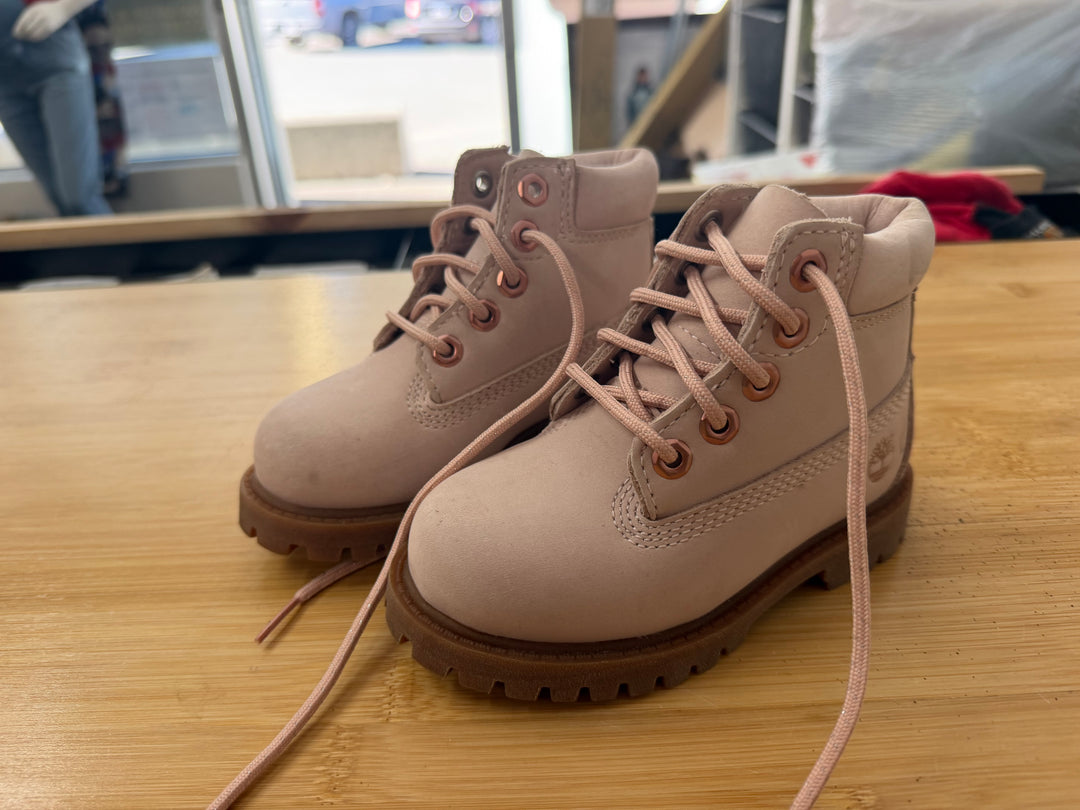Timberland Dusty Pink Lace-Up Work Boot – 7 | Excellent