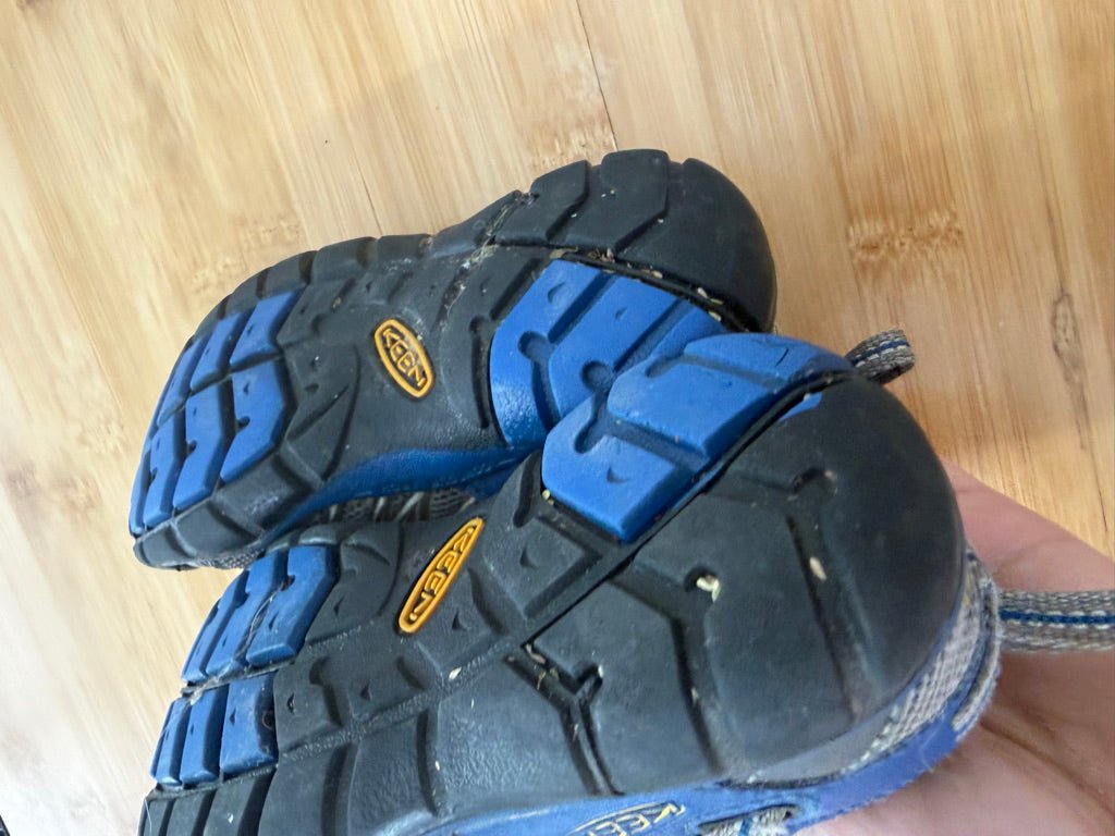 Keen Outdoor Sneakers – 9 | Green & Blue Velcro | Play - Nest and Sprout-Consignment