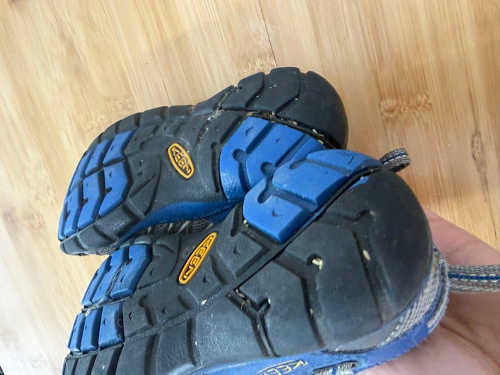 Keen Outdoor Sneakers – 9 | Green & Blue Velcro | Play - Nest and Sprout-Consignment