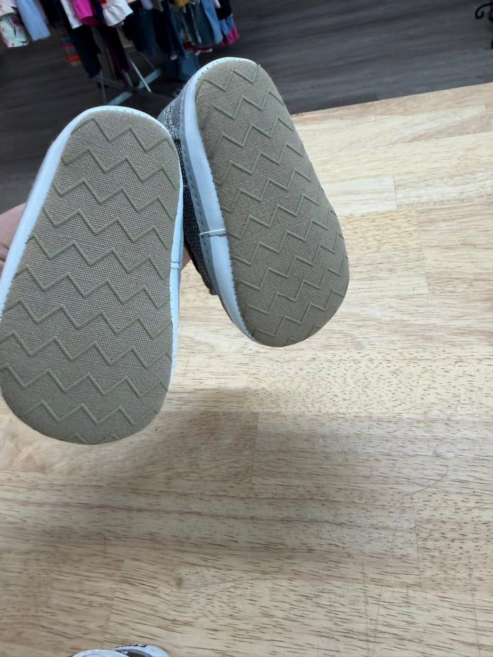 Carter's Crib Shoes – 0–3M | Sneaker Style - Nest and Sprout - Consignment