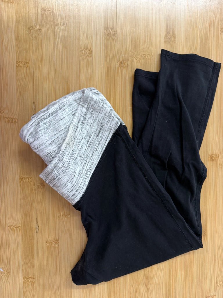 Motherhood Maternity Crop Legging – Small | Grey Waistband | Black Legs - Nest and Sprout-Consignment