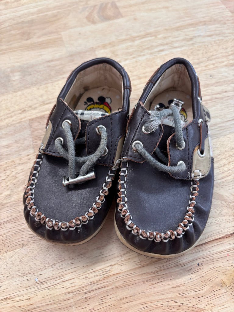 Baby Bobodog Loafers/Sperry type shoes – Size 25 - Nest and Sprout - Consignment